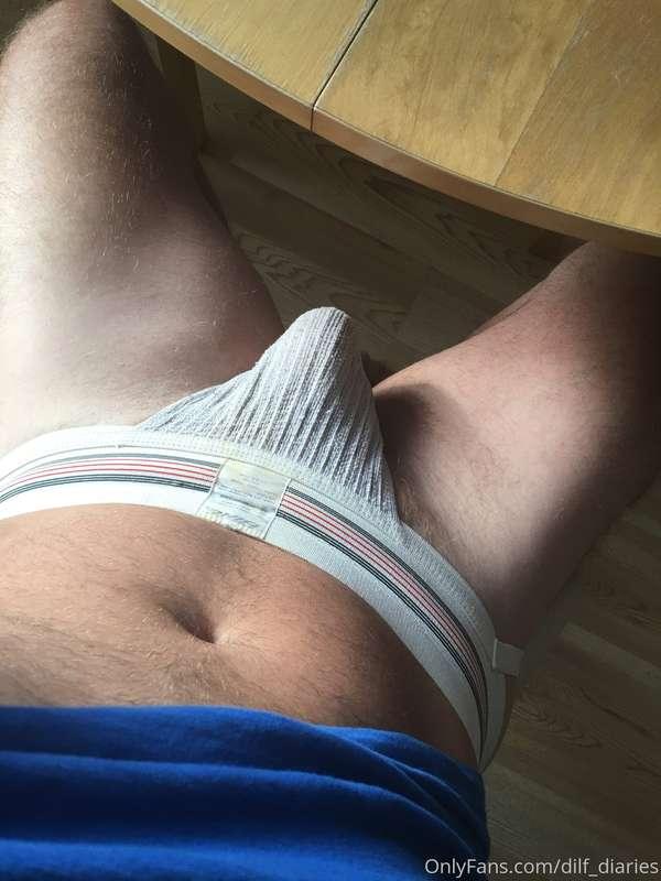 Sniff my jocked bulge 👌