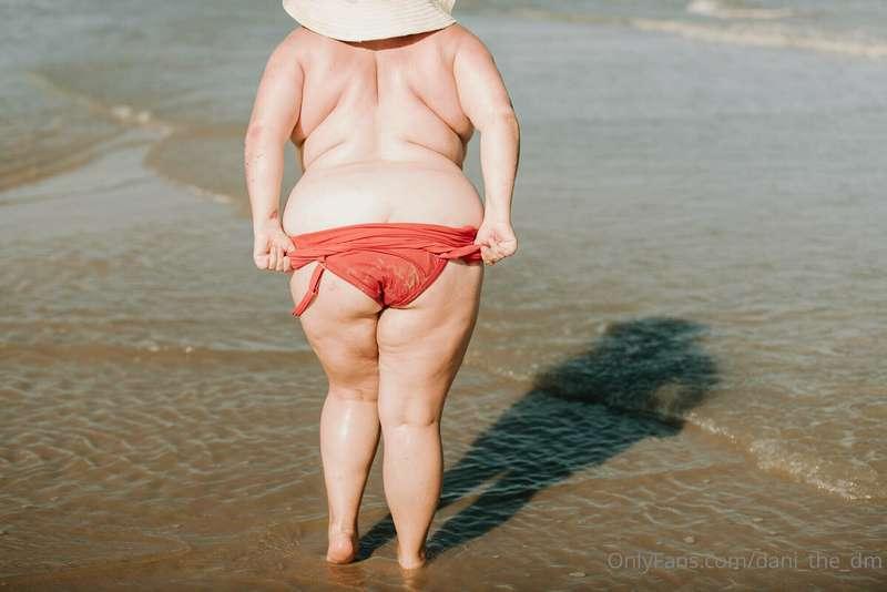 Sun kissed strip tease!! But the moon is for *VIP's*.