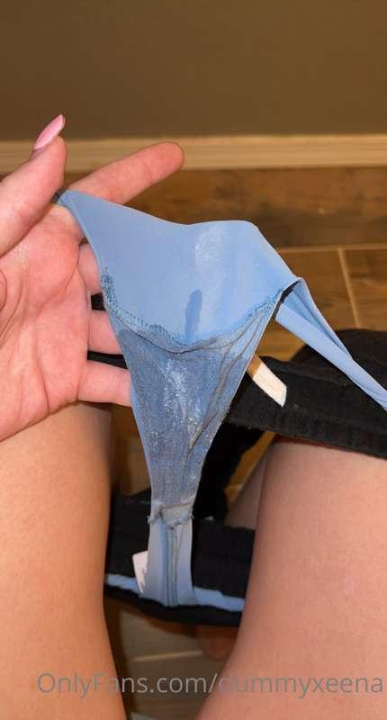 used gym panties and i’m still wearing them ;)) who wants th..
