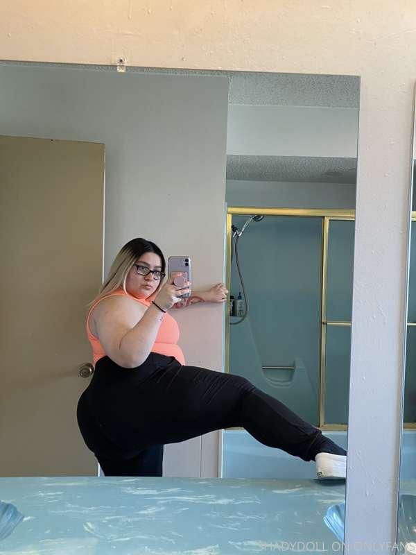 Would you smack my ass? TIP FOR YES 😈💦