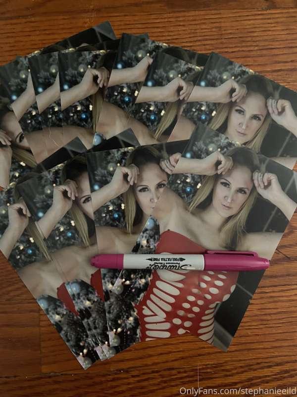 I still have some leftover Xmas prints! Send a gift, card or..