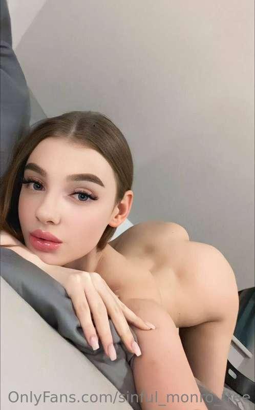 ❗️She @lil_babybear needs your cock more than ever❗️

This b..