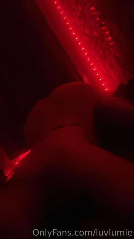 boywifeluci image #17