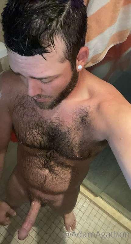 Love a good shower after fishing 🦞🌊🍆