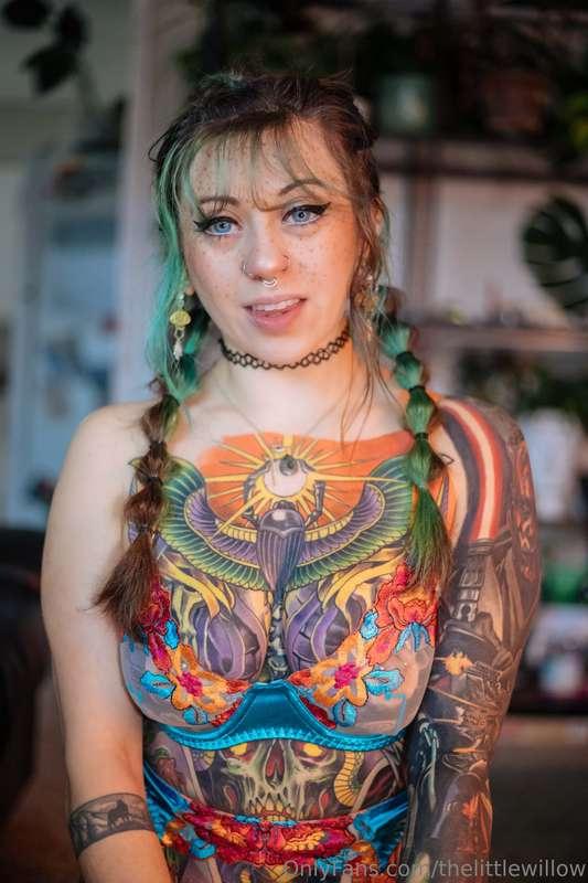 My birthday is in 2 days! 🎉🎂🎁 