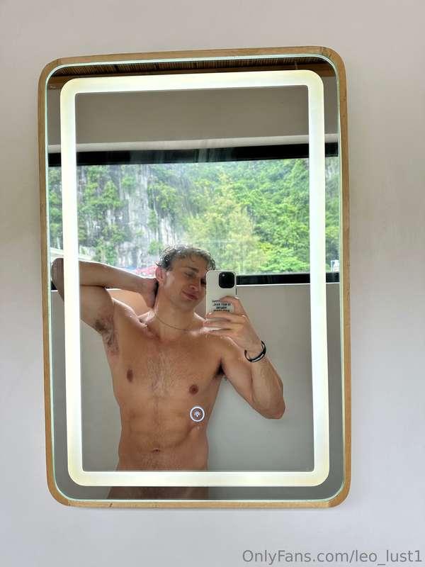 leo_lust1 image #1