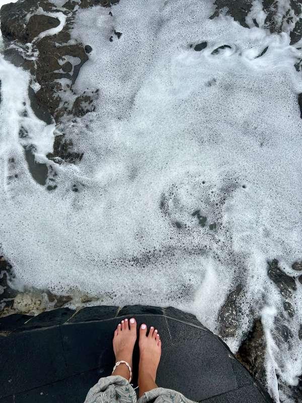 Right now I want some stormy 🌪️ covering waves of emotions🌊🌊..