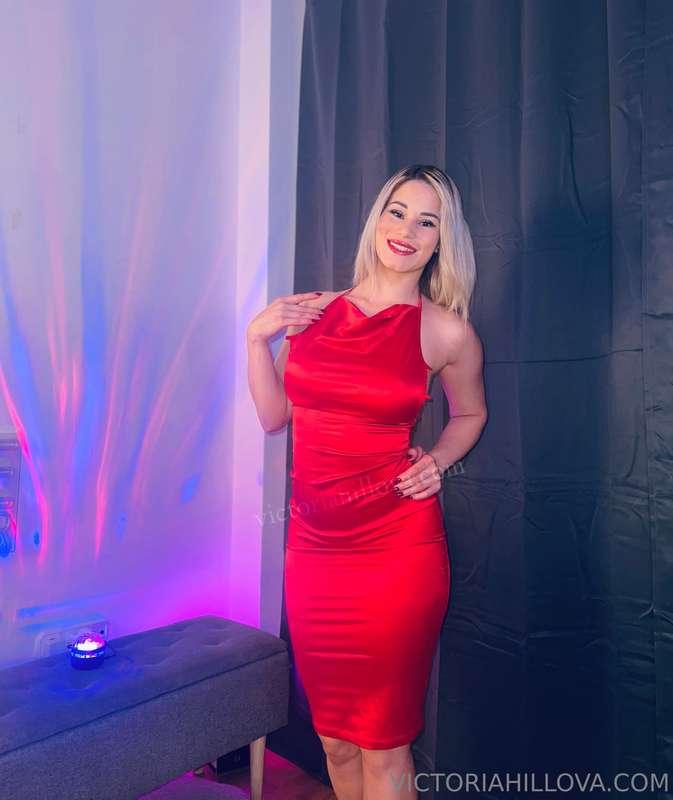 Who ready for an online date? 😈🤭
