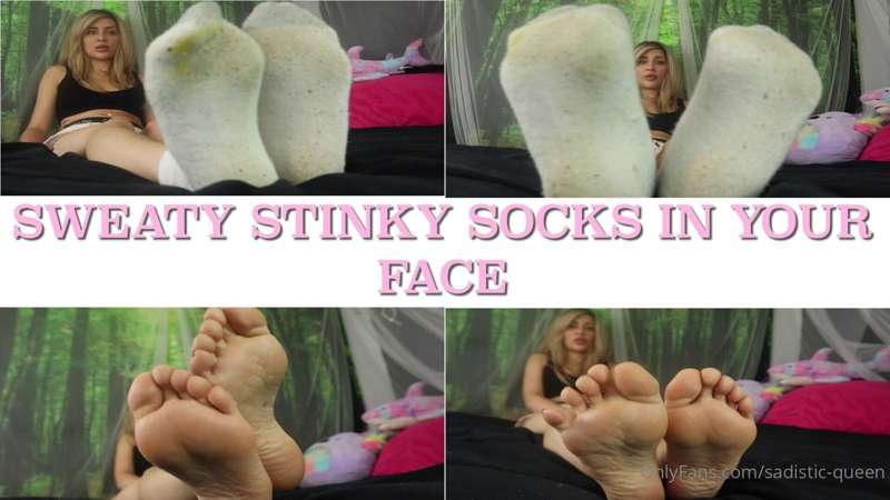 Sweaty Stinky Socks in Your Face - {HD 1080p}
______________..