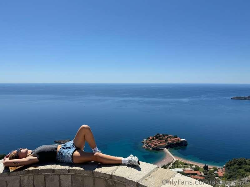 Lying above the sea, feeling the warmth of the sun and the l..