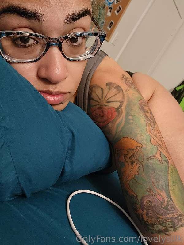 Put 53 hrs in work last week. This week shouldn't be as bad.