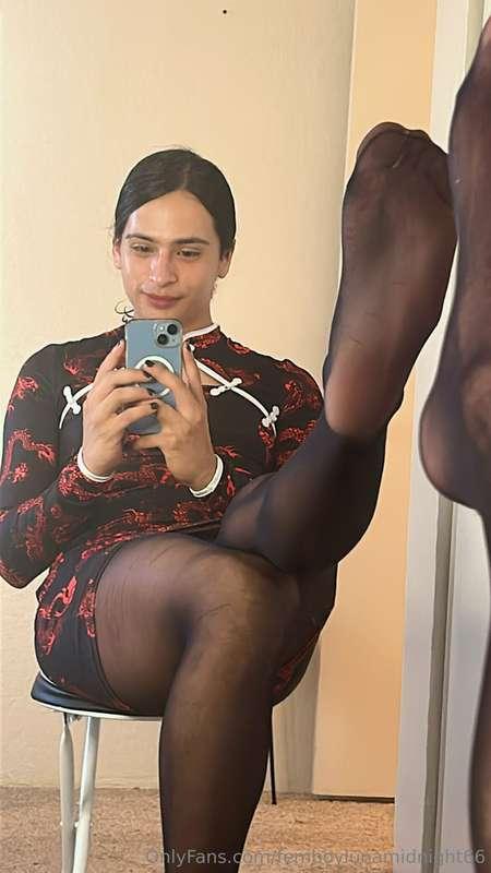 femboyfatpeach image #2