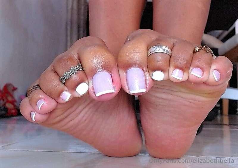 elizabethbella image #3