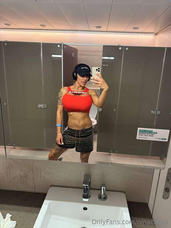 Let me grind slow with these strong hips till you lose contr..