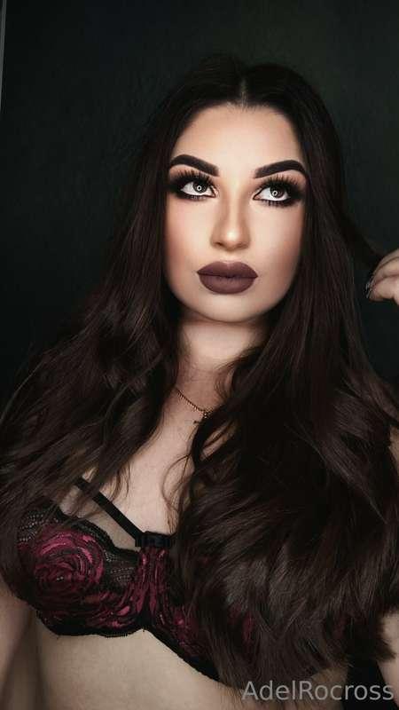 hi dears, want new hot pics from me?