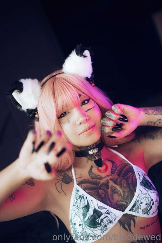 neko chan wanna drink your milk 🍼💕