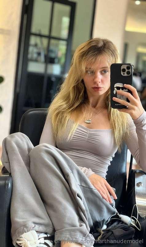 My new update 🤩 What do you think of my new hair colour?🙈🧡