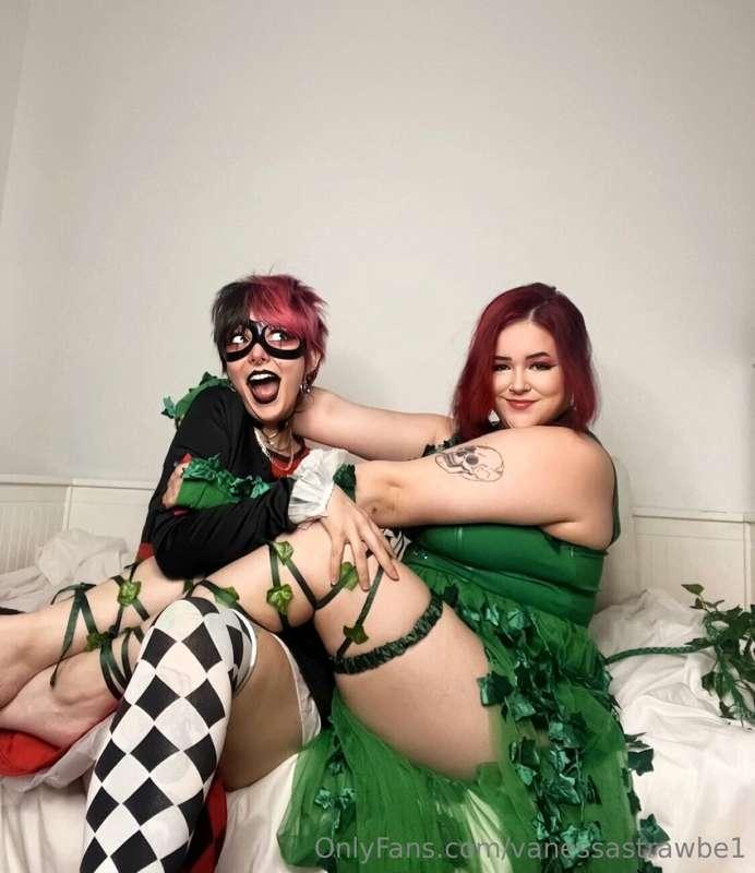 Annnns that’s the last of the Halloween set! Check your DMs ..