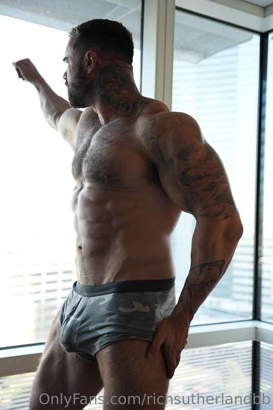 This morning wood needs some attention 🔥