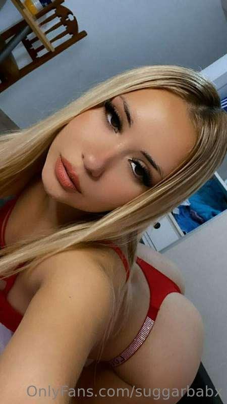 @barbyeblonde @barbyeblonde 
👸🏼𝗡𝗘𝗪 𝗕𝗔𝗕𝗬 𝗜𝗡 𝗢𝗙, 𝟭𝟴 𝗬𝗘𝗔𝗥𝗦 𝗢𝗟𝗗 ..