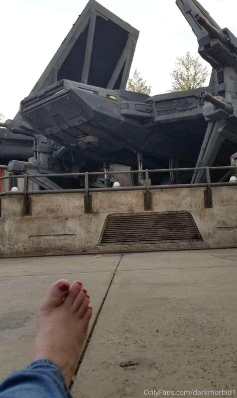 Been a hot minute since my lovely feet went to disney. Which..