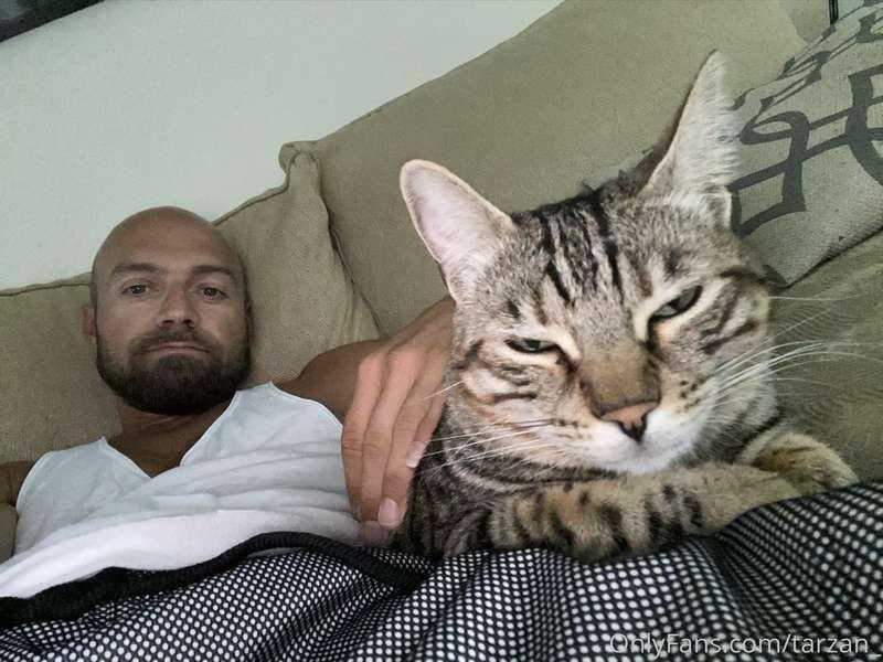 me gettin' down with some pussy