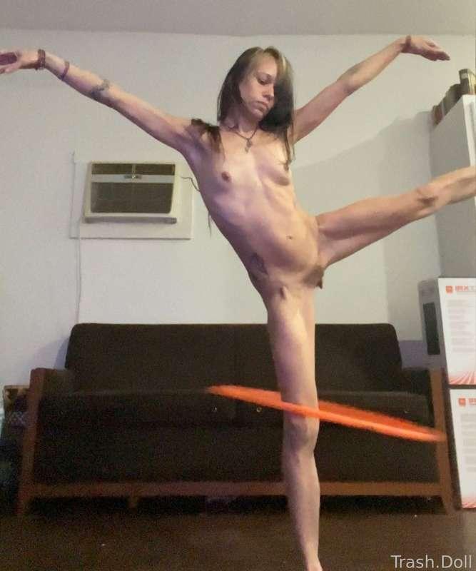 trashdoll image #0