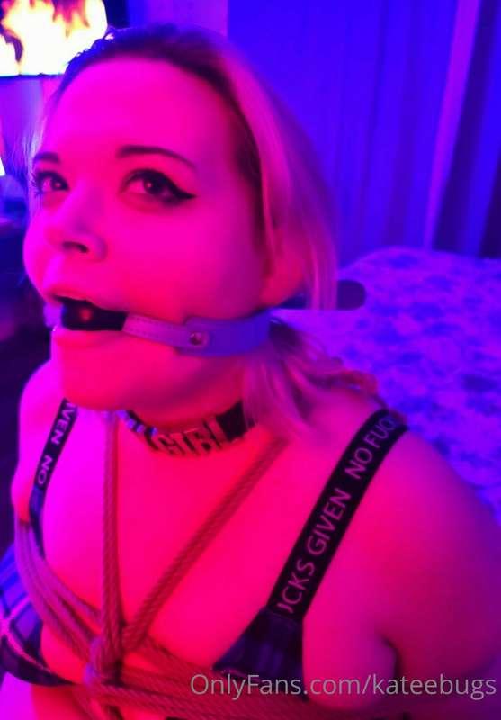 this is what happens when i brat off to a sadist: bound thro..