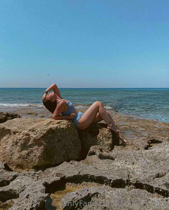 Let's enjoy my tanned buttocks together💋🔥