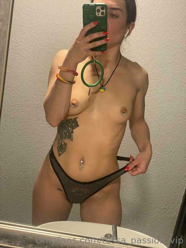 tessa_passion_vip image #2