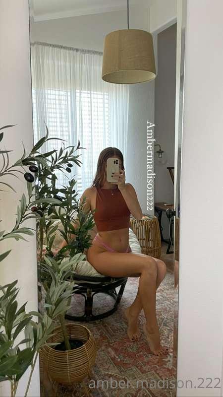 Gonna be doing some super sexy photo shoots this week… you’r..