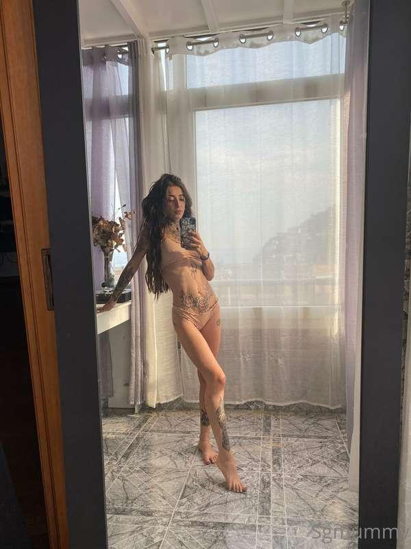You’re here babe? I wanna play… let’s do a good video call s..