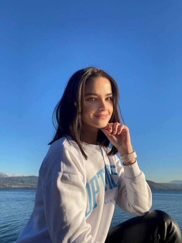 The depraved babe @linda_pureee ❤️ ran away from schоol and ..