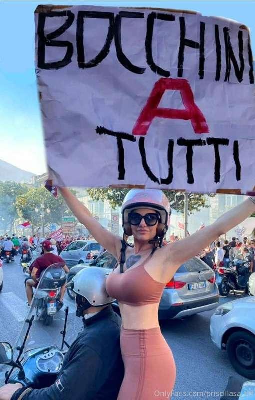 Oggi festeggiamo così❤️💦💦