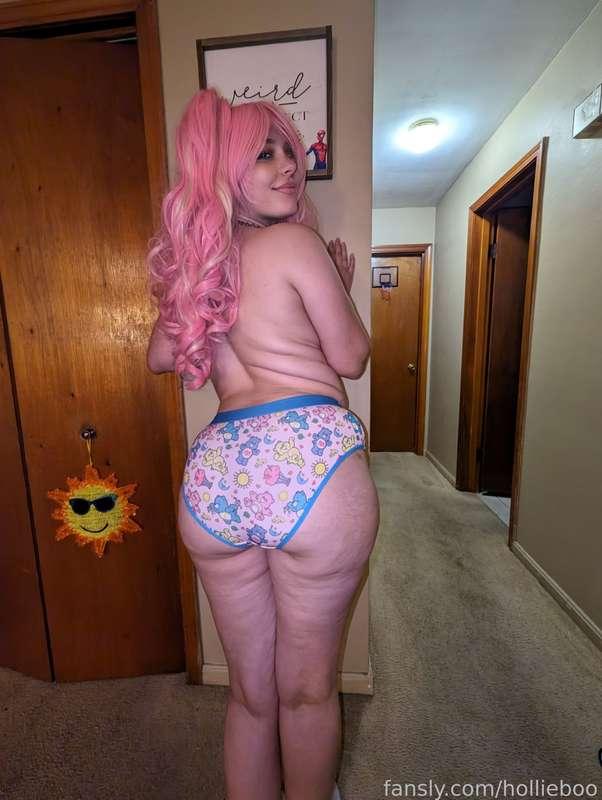 hollieboo image #10