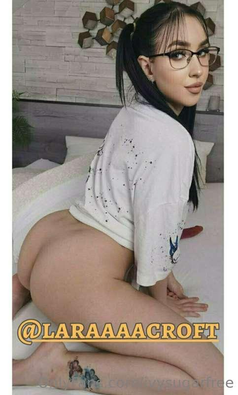 @laraaaacroft

#ad