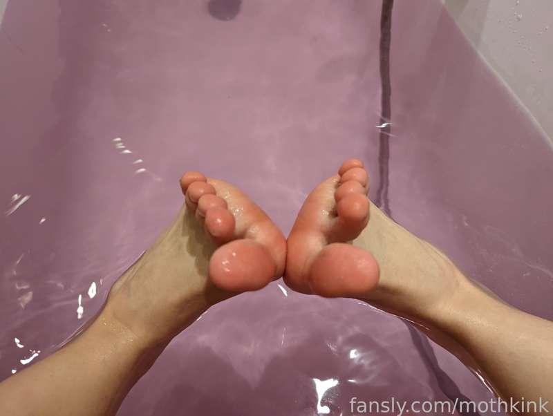 mothkink image #10