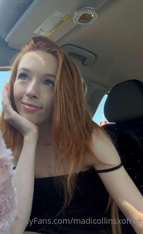 can u tell i have horny thoughts on my mind? lmao 😇  dm me o..