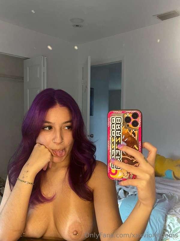 What you up to 👄👅