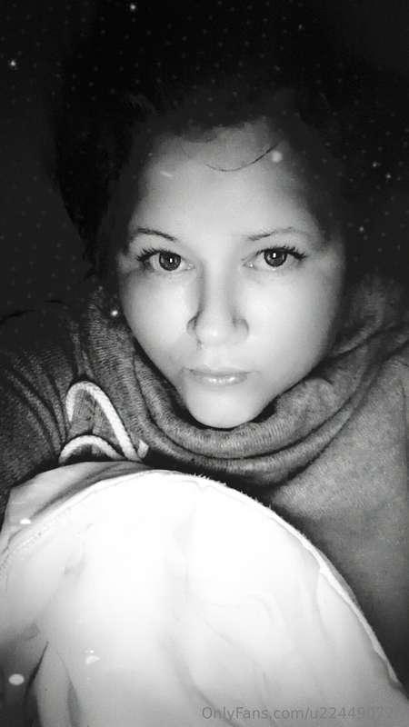 Snuggle with me baby? Can't get back to sleep. Think I.need ..