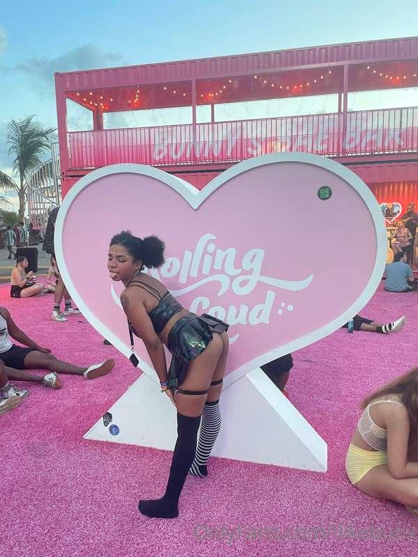 who’s ready for all the rolling loud content 🥵