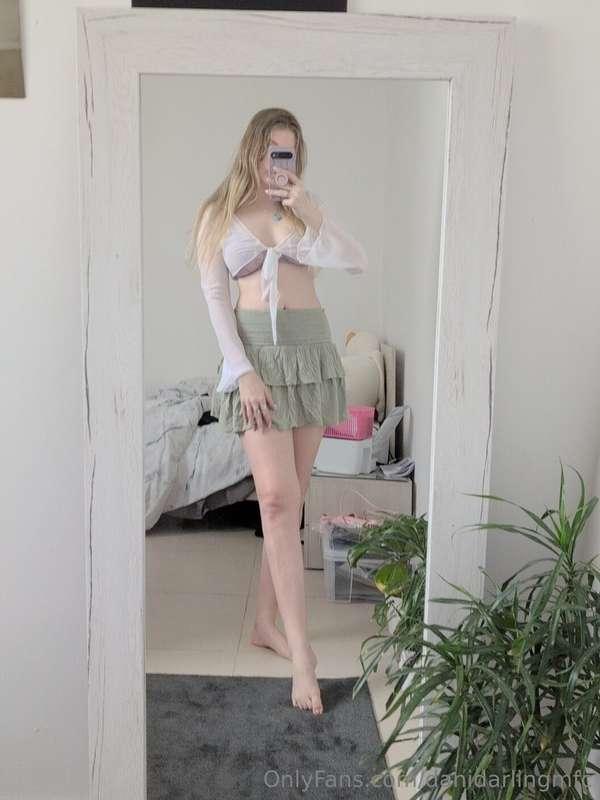 Did you miss my cute little outfit last night on MFC? I'll b..