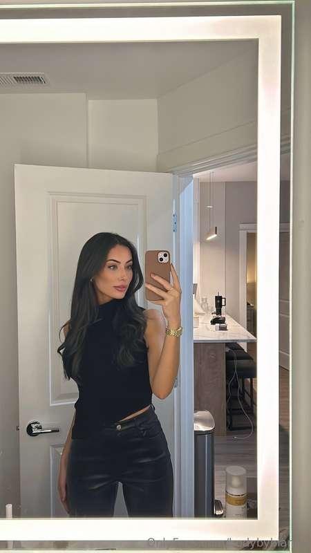 What do we think of the dark hair? Debating between getting ..