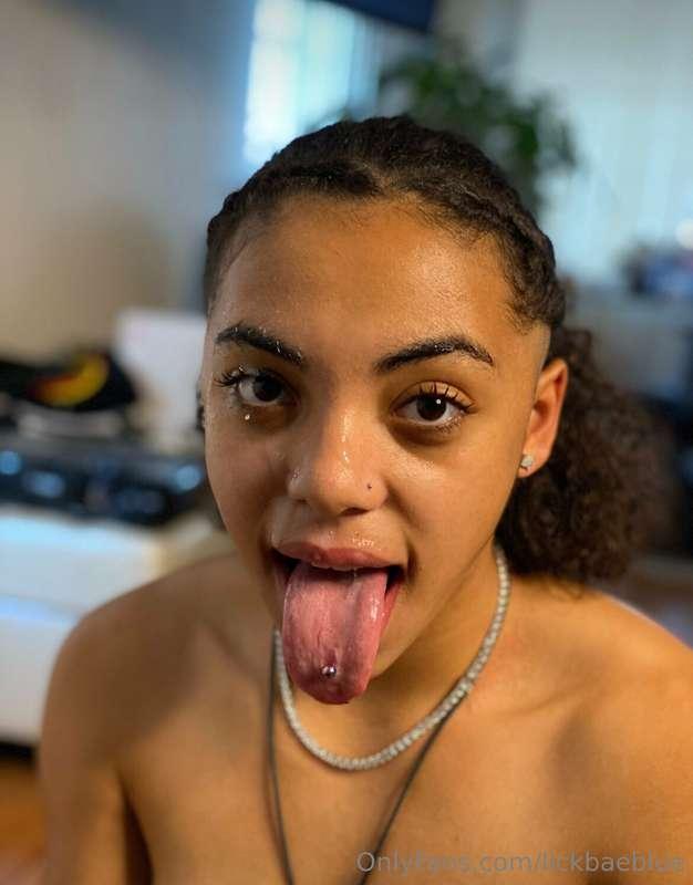 Have you saw the LickBAE scene featuring @zerellaskies