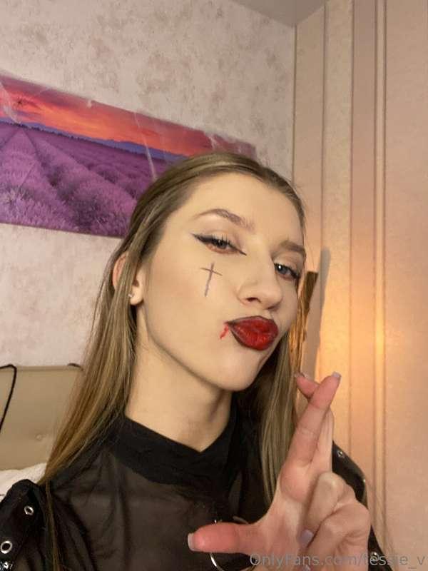 and what do you think about tattoos on the face?😎