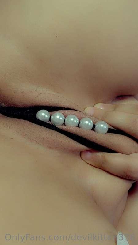 Lick my pearls?