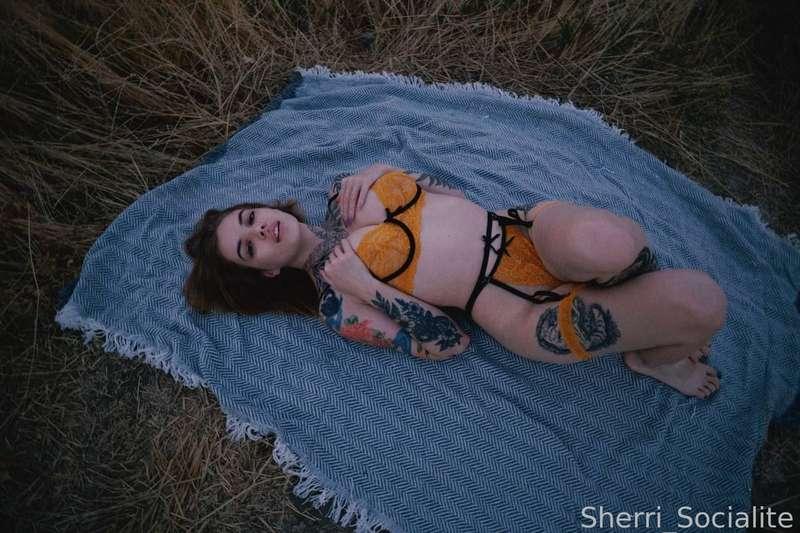 sherri_socialite image #1