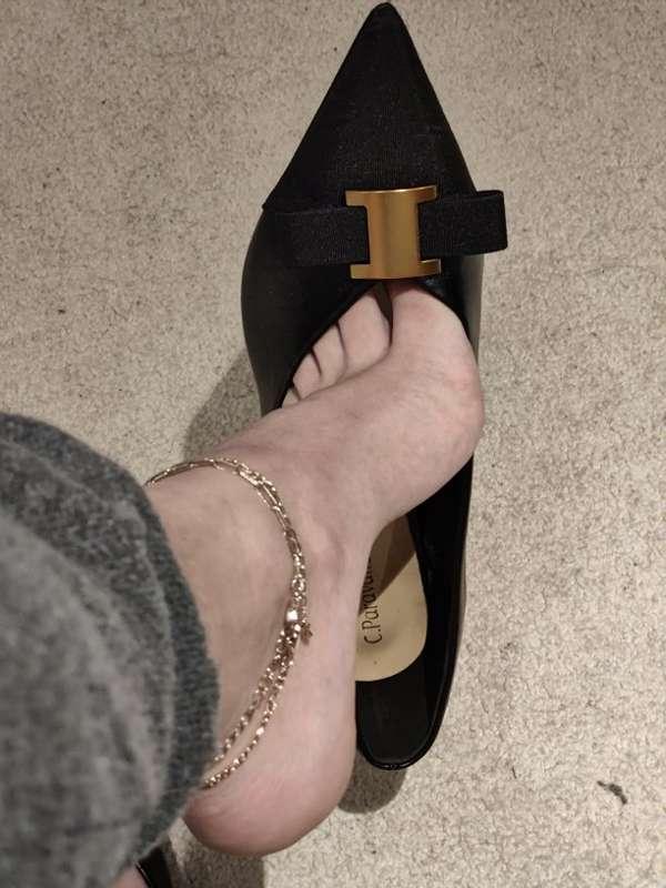 A peek 