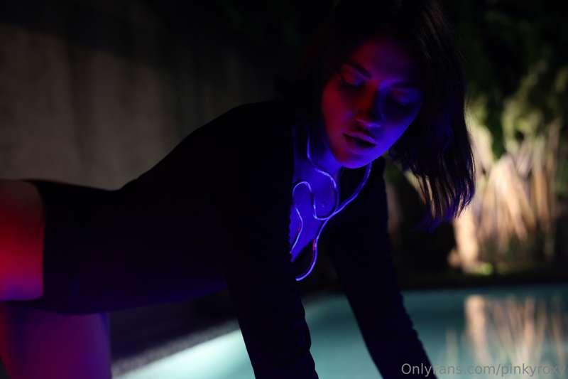 Tell me your most intimate desire for our next date night 🍽️..