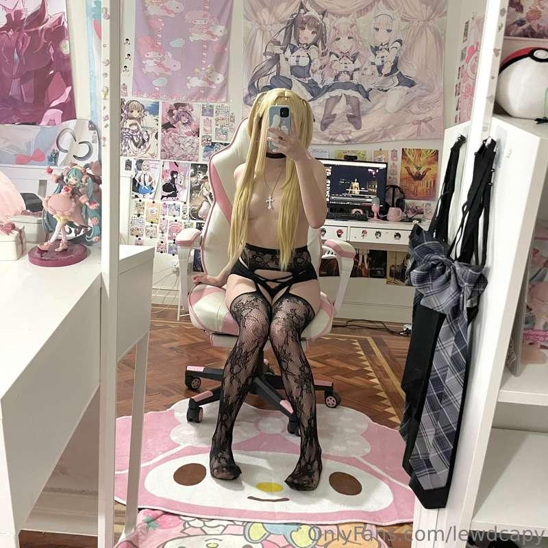 lewdcapy image #0